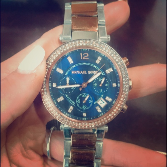 Michael Kors watch - Picture 1 of 1